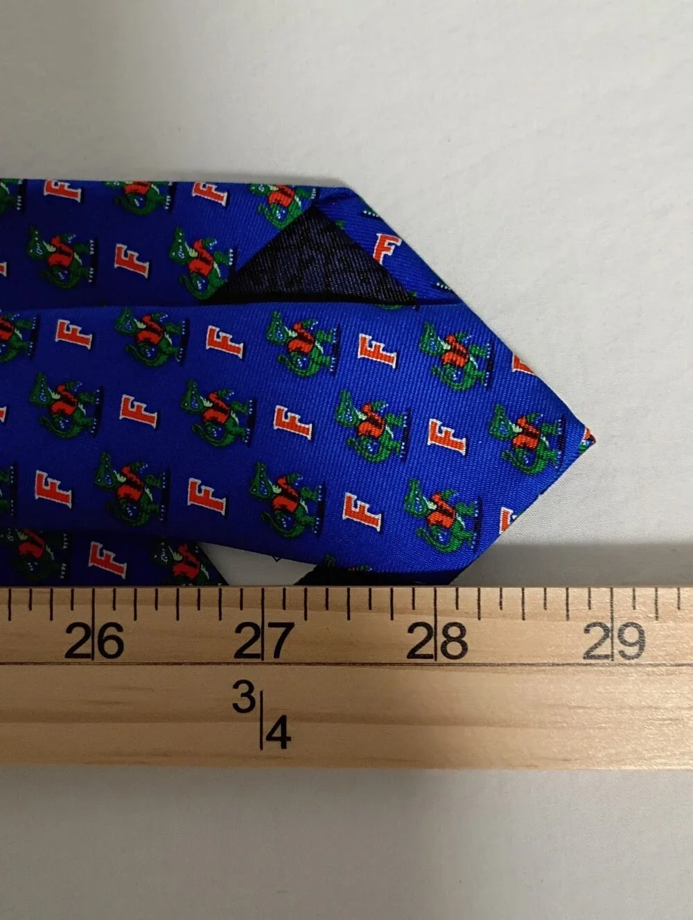 Vineyard Vines Custom UF Gators 100% Silk Tie Blue Orange Logo – Made in USA NWT